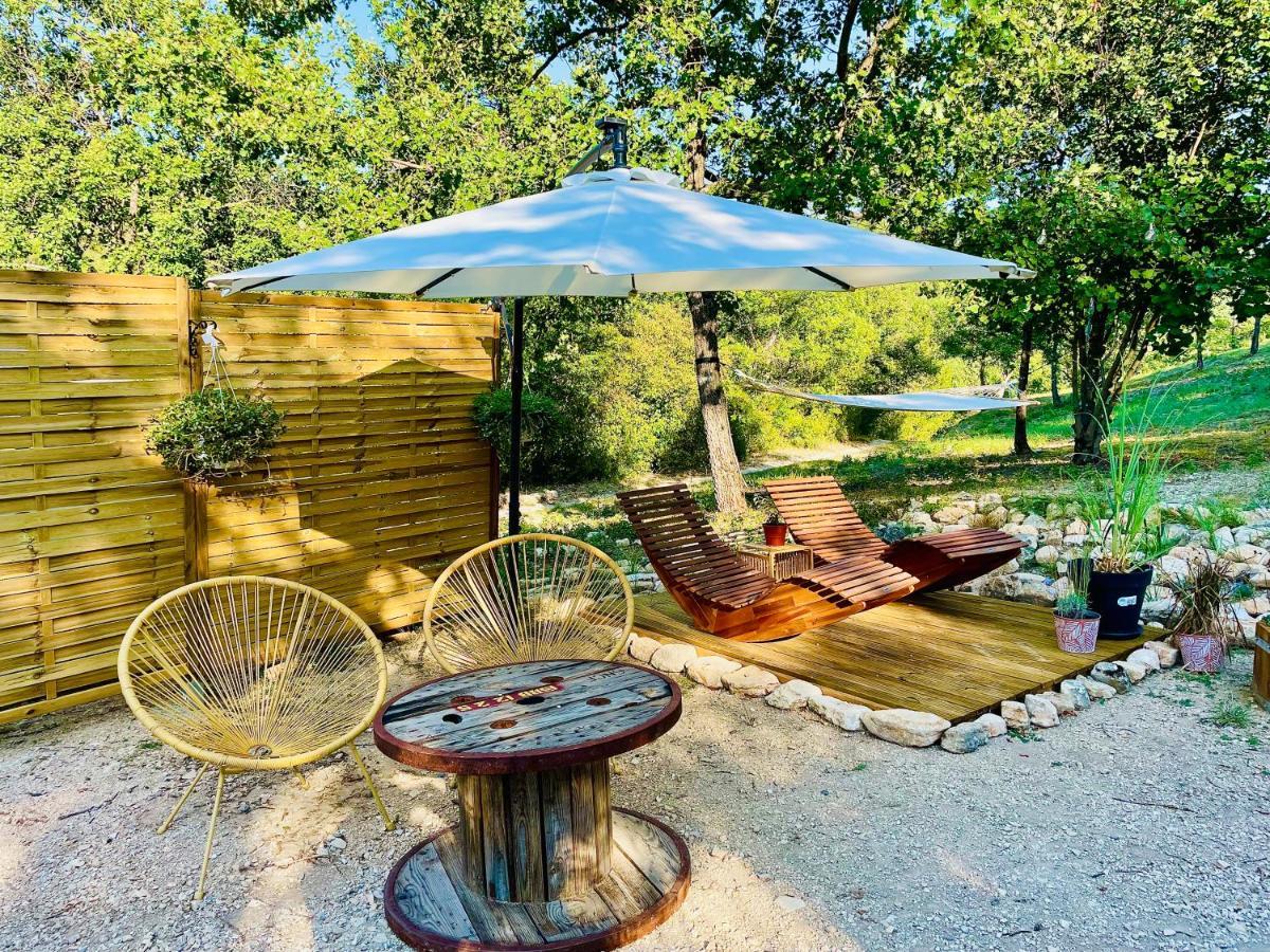 Histoire De Cru Bed & Breakfast Saignon Exterior photo