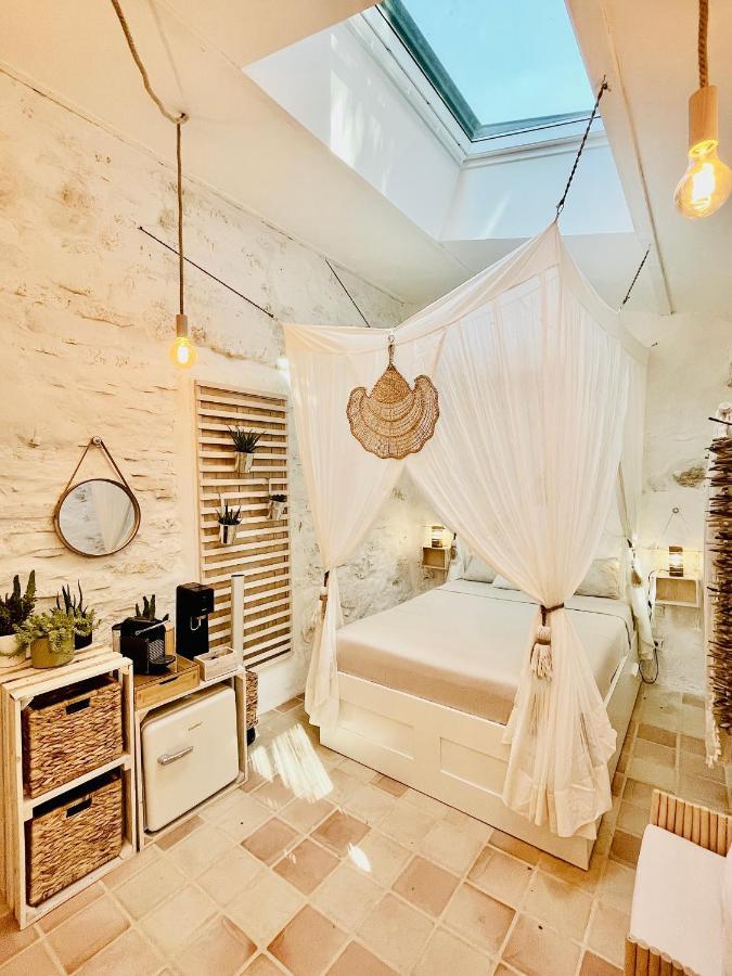 Histoire De Cru Bed & Breakfast Saignon Exterior photo