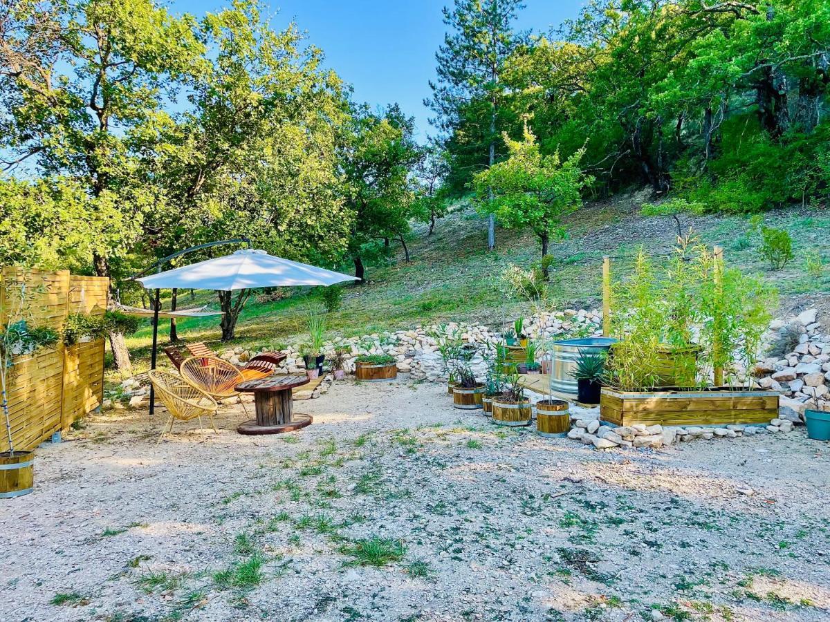 Histoire De Cru Bed & Breakfast Saignon Exterior photo
